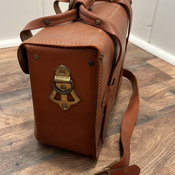 1950 Genuine Cowhide Camera Bag Multi-Use Handbag Vintage Leather Tote USA - Picture 5 of 16